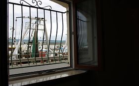 Una finestra sul mare - Appartamento a Fano
